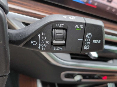 2026 BMW X5 M60i M60i