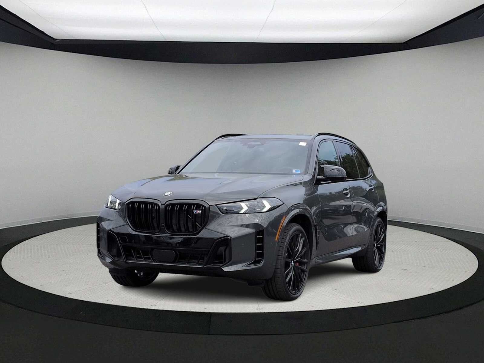 2026 BMW X5 M60i M60i
