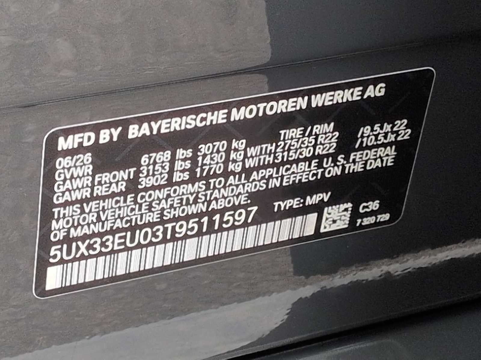 2026 BMW X5 M60i M60i