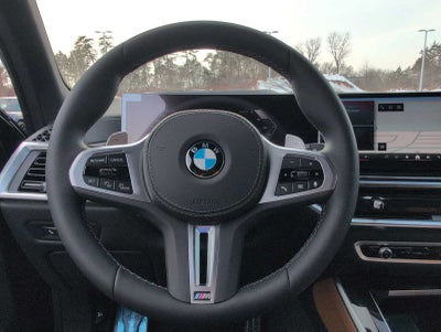 2026 BMW X5 M60i