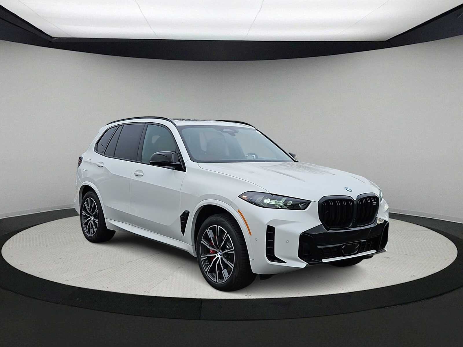 2026 BMW X5 M60i