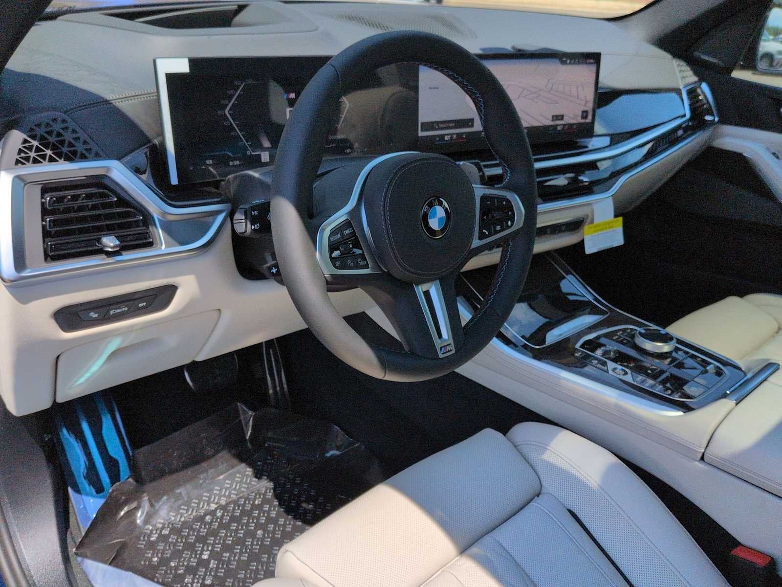 2026 BMW X5 M60i M60i