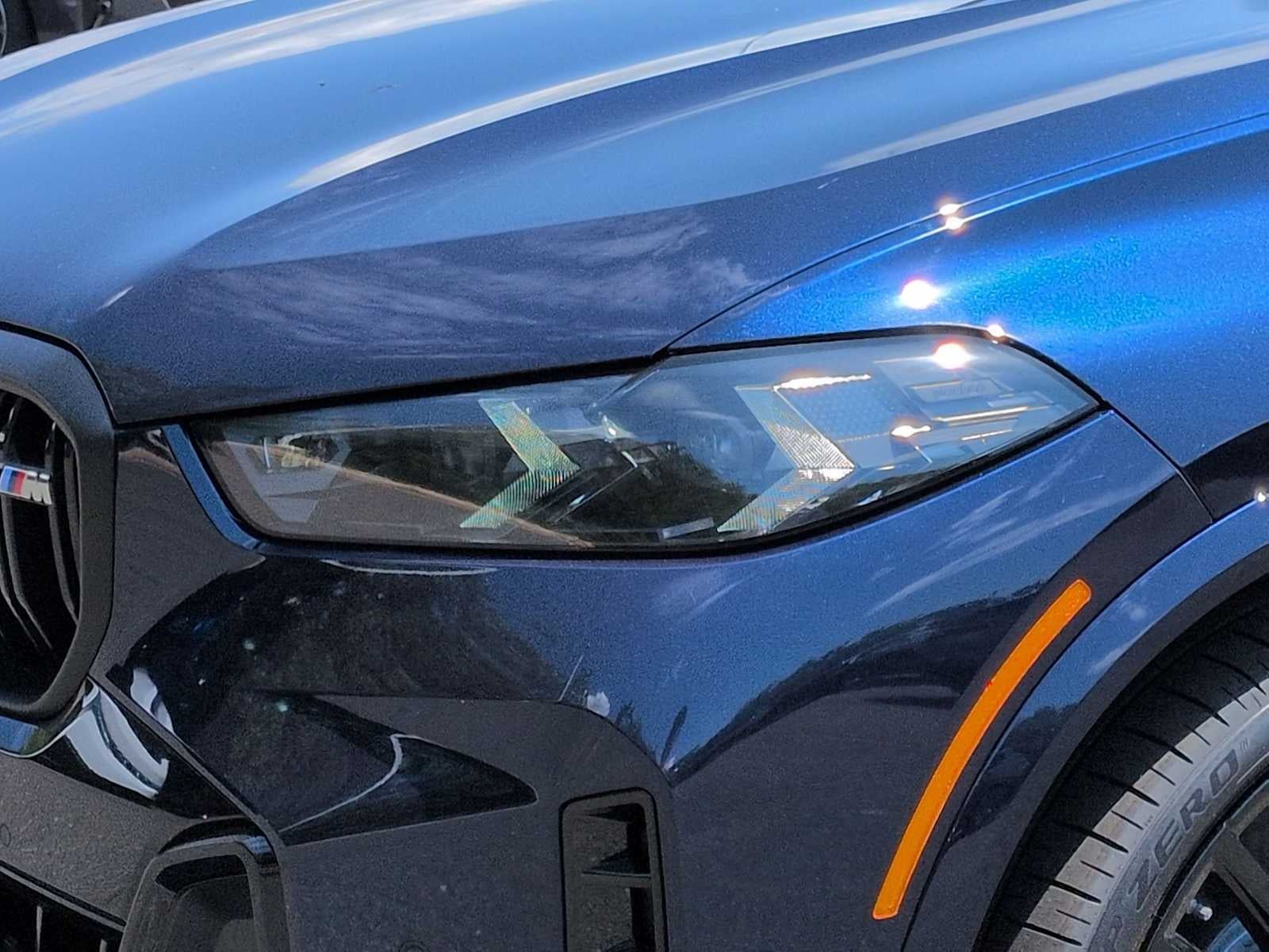 2026 BMW X5 M60i M60i