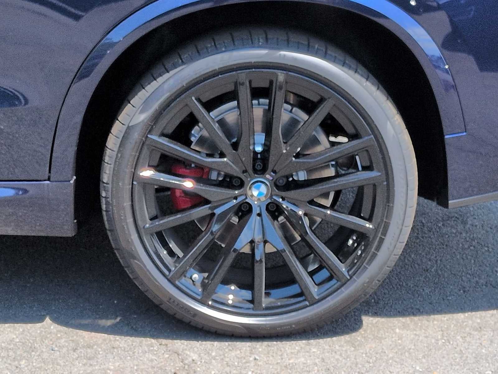 2026 BMW X5 M60i M60i