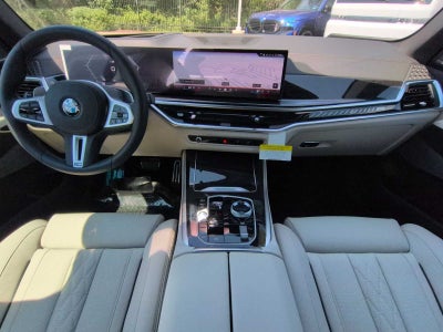 2026 BMW X5 M60i M60i