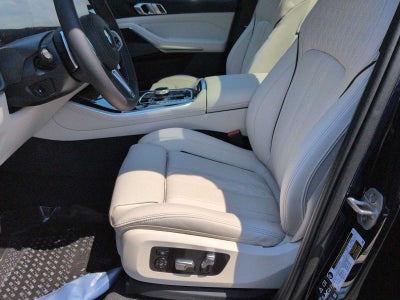 2026 BMW X5 M60i M60i
