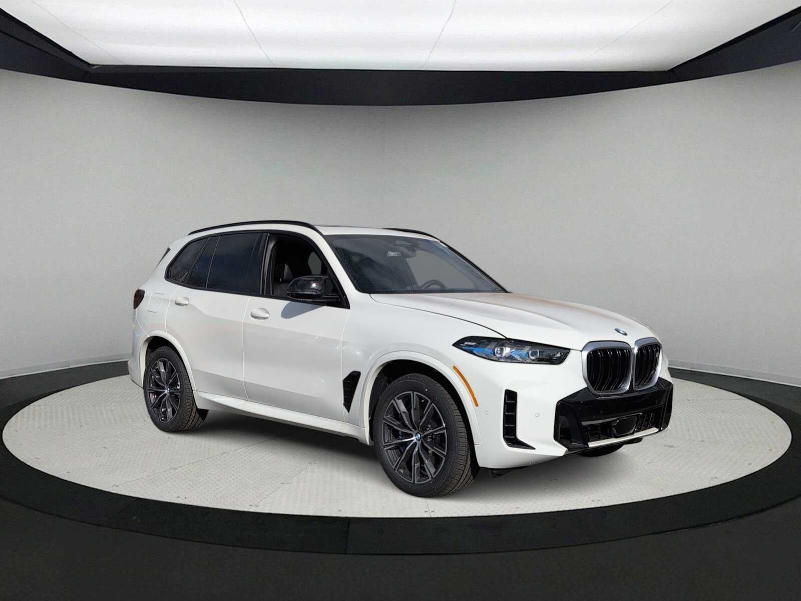 2026 BMW X5 M60i