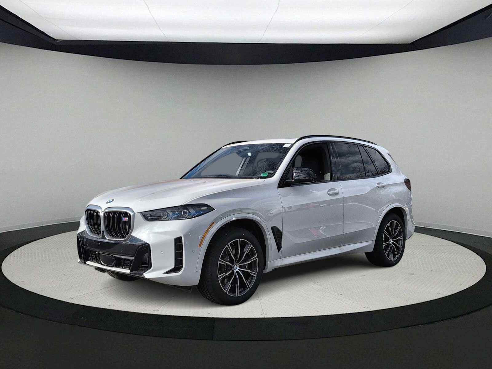 2026 BMW X5 M60i