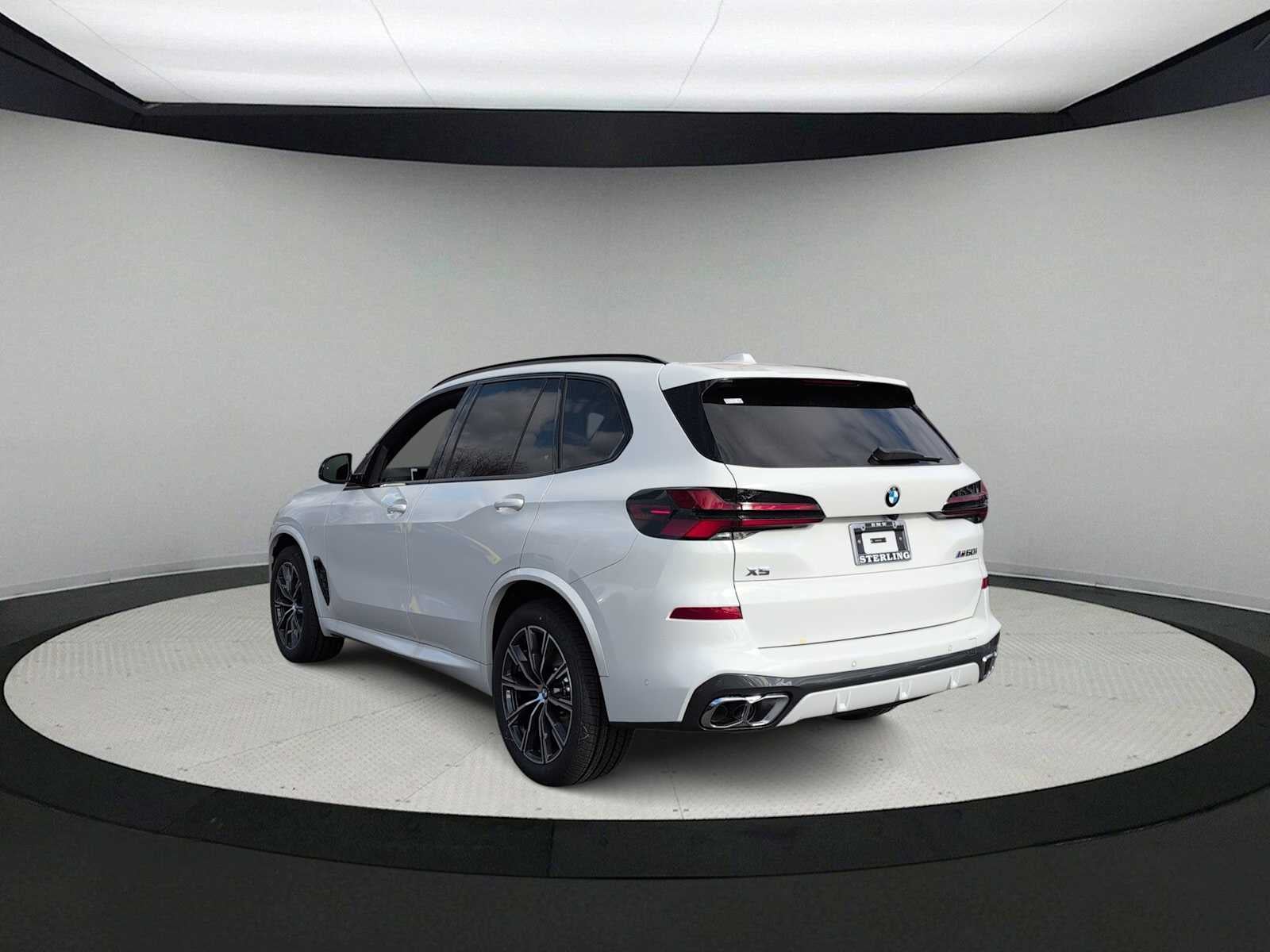 2026 BMW X5 M60i