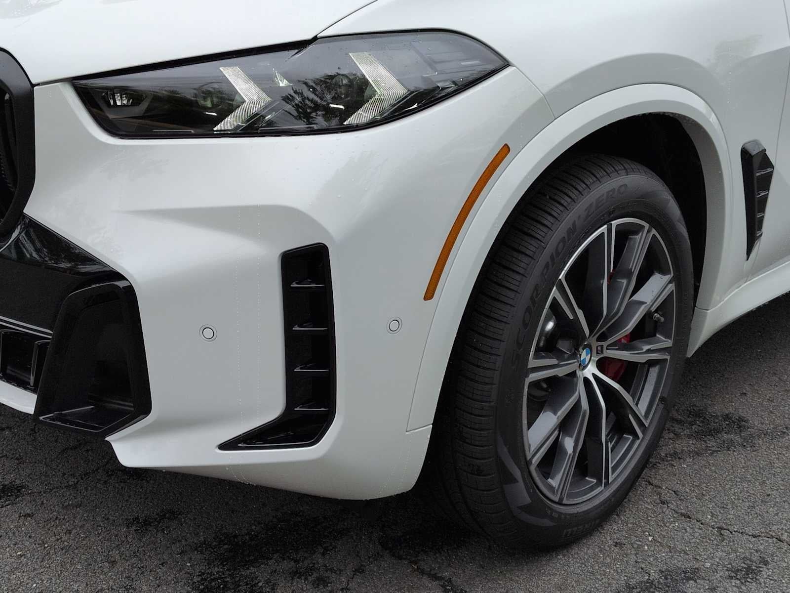 2026 BMW X5 M60i