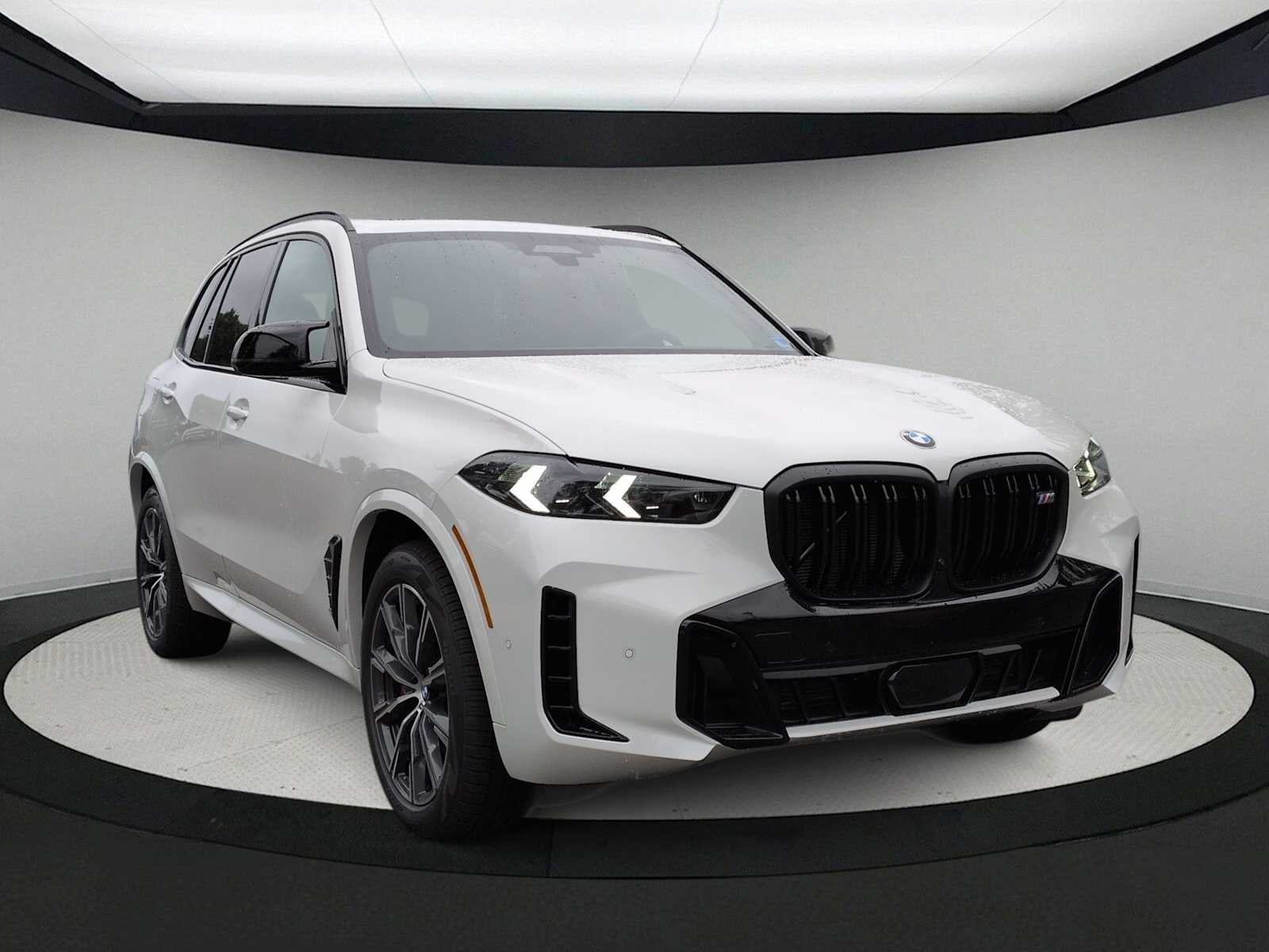 2026 BMW X5 M60i