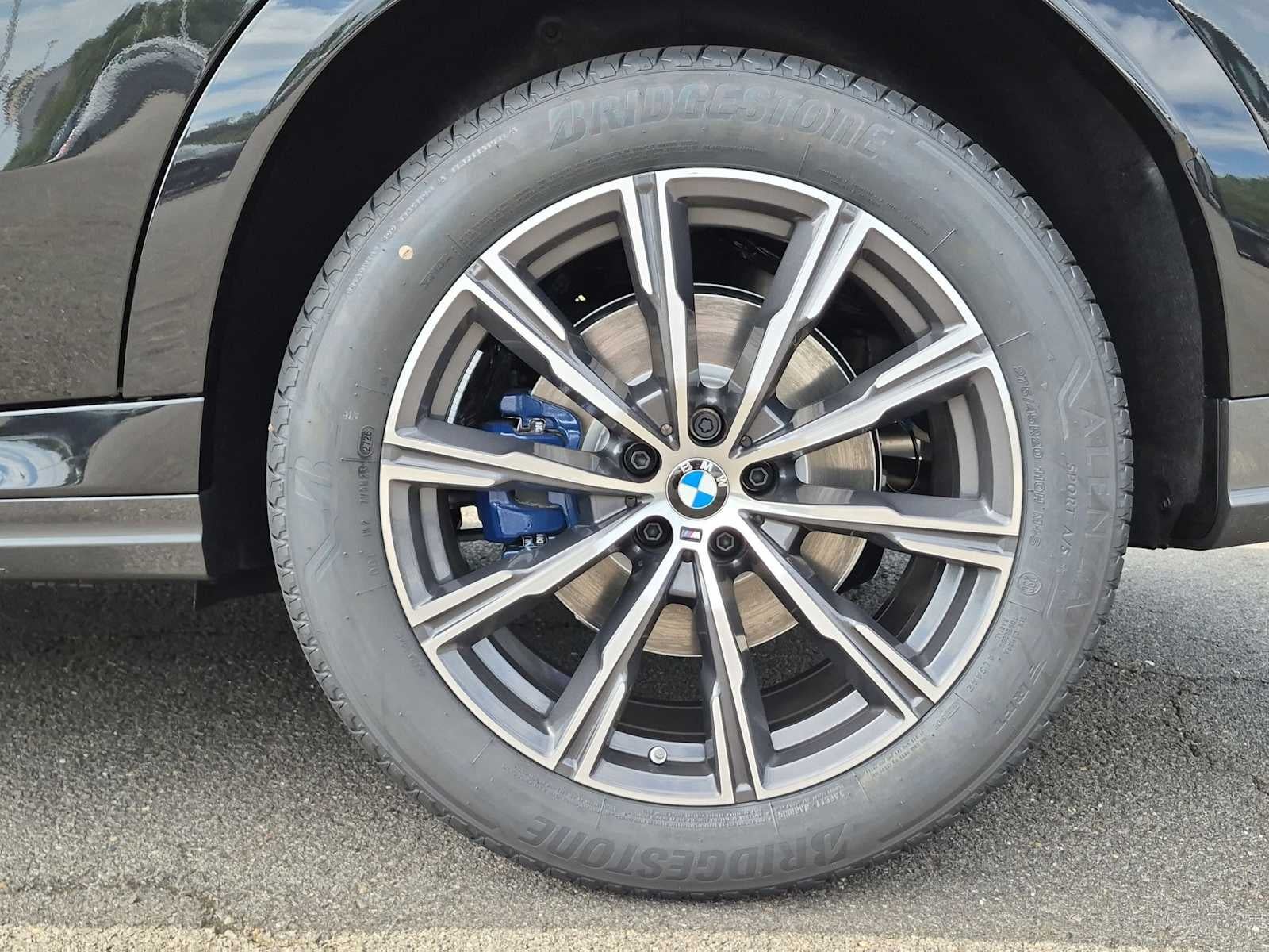 2027 BMW X6 xDrive40i