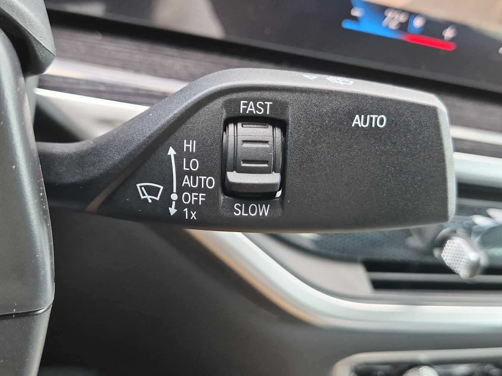 2027 BMW X6 xDrive40i