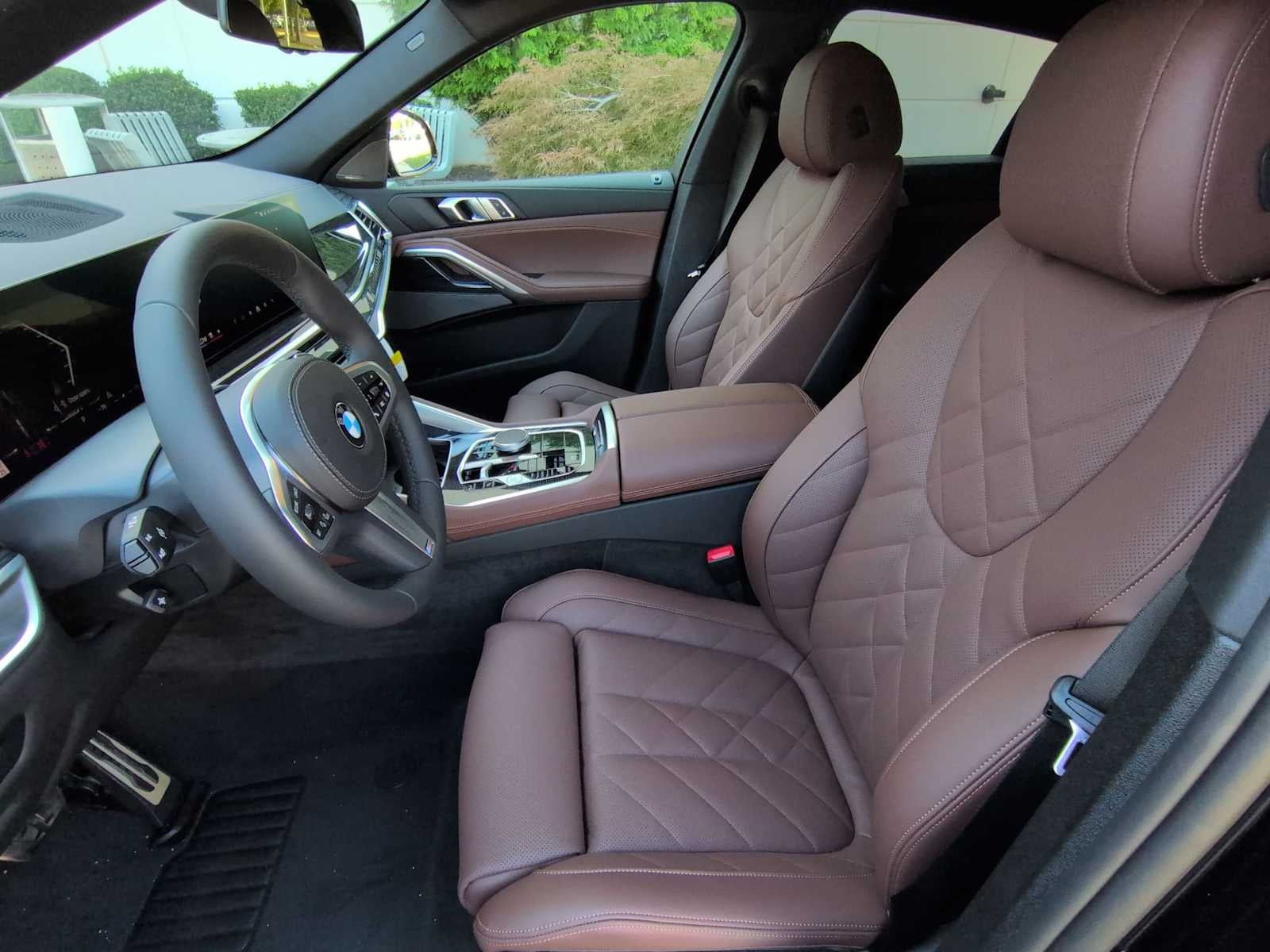 2026 BMW X6 xDrive40i