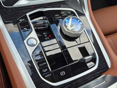 2027 BMW X6 xDrive40i