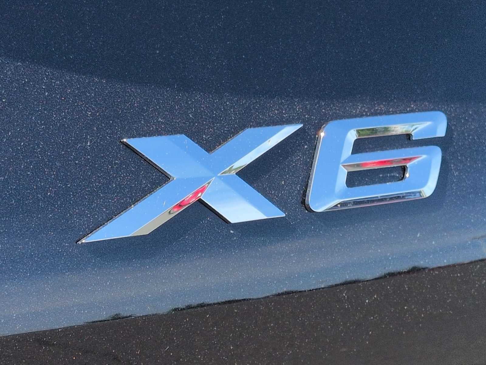 2027 BMW X6 xDrive40i