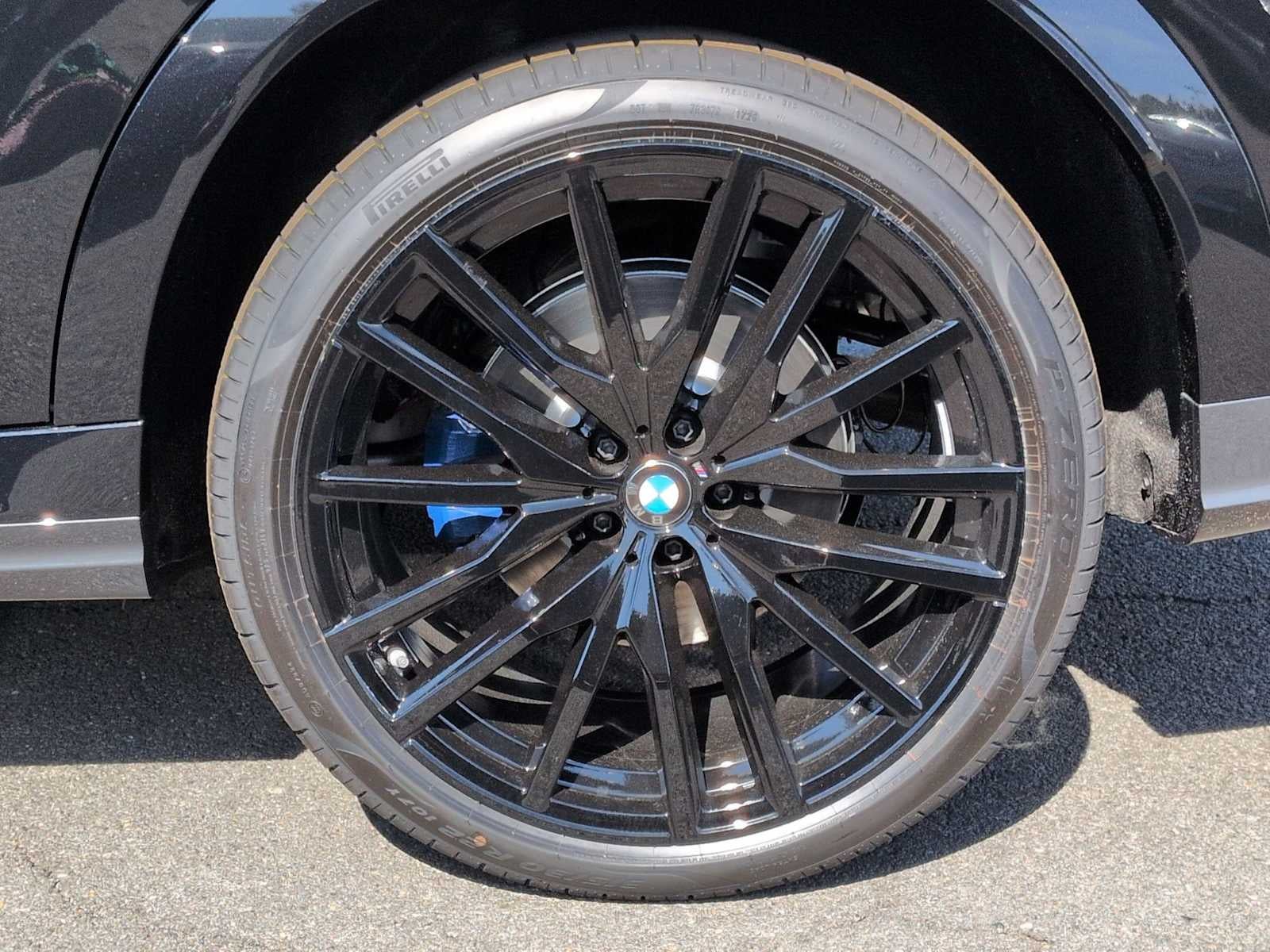 2027 BMW X6 xDrive40i