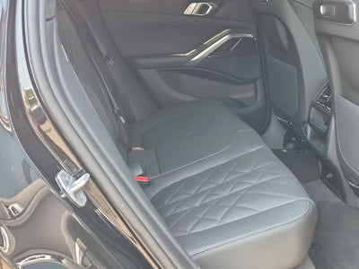 2027 BMW X6 xDrive40i