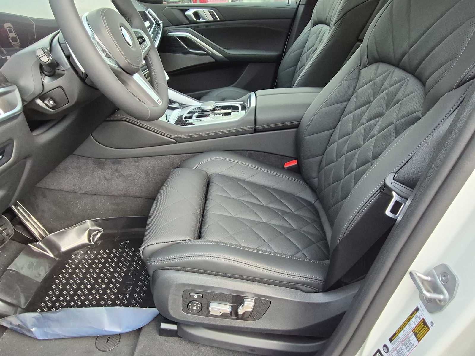 2027 BMW X6 xDrive40i