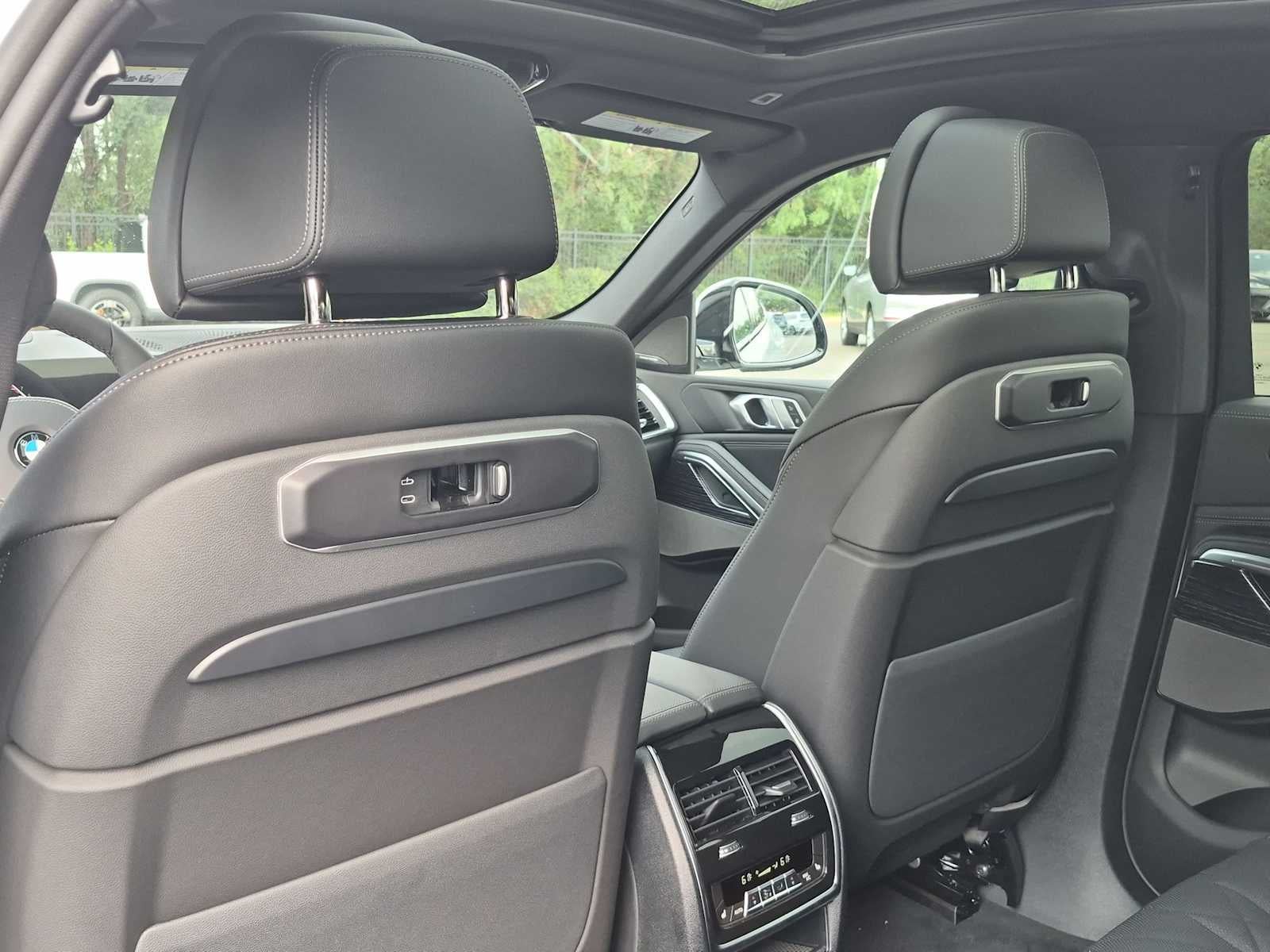2027 BMW X6 xDrive40i