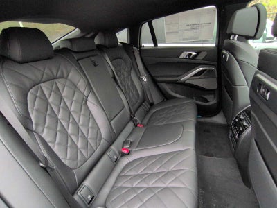 2026 BMW X6 xDrive40i