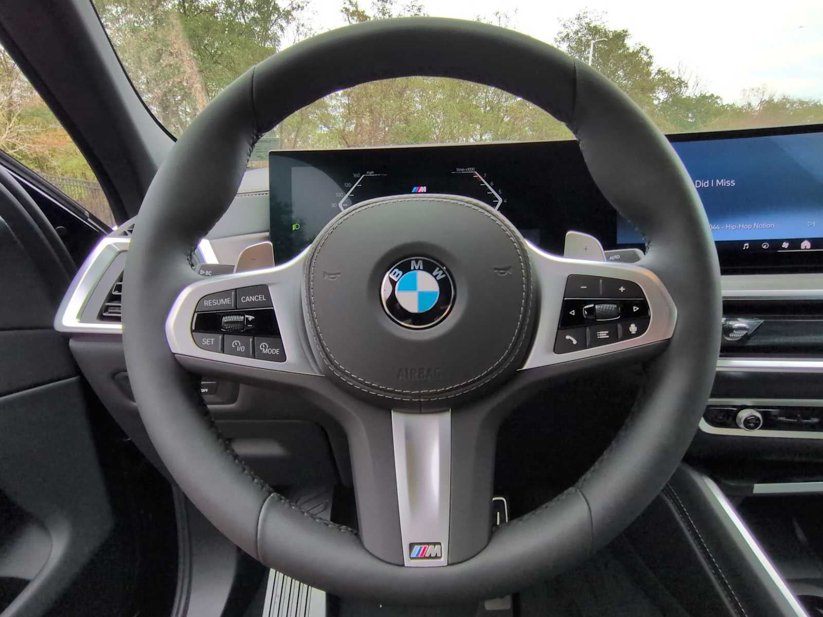 2026 BMW X6 xDrive40i