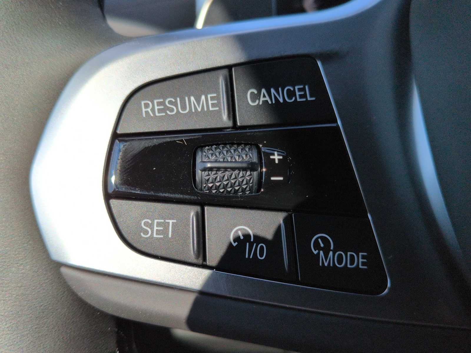 2027 BMW X6 xDrive40i
