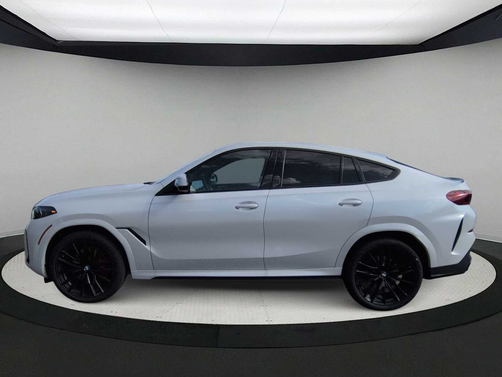 2027 BMW X6 xDrive40i