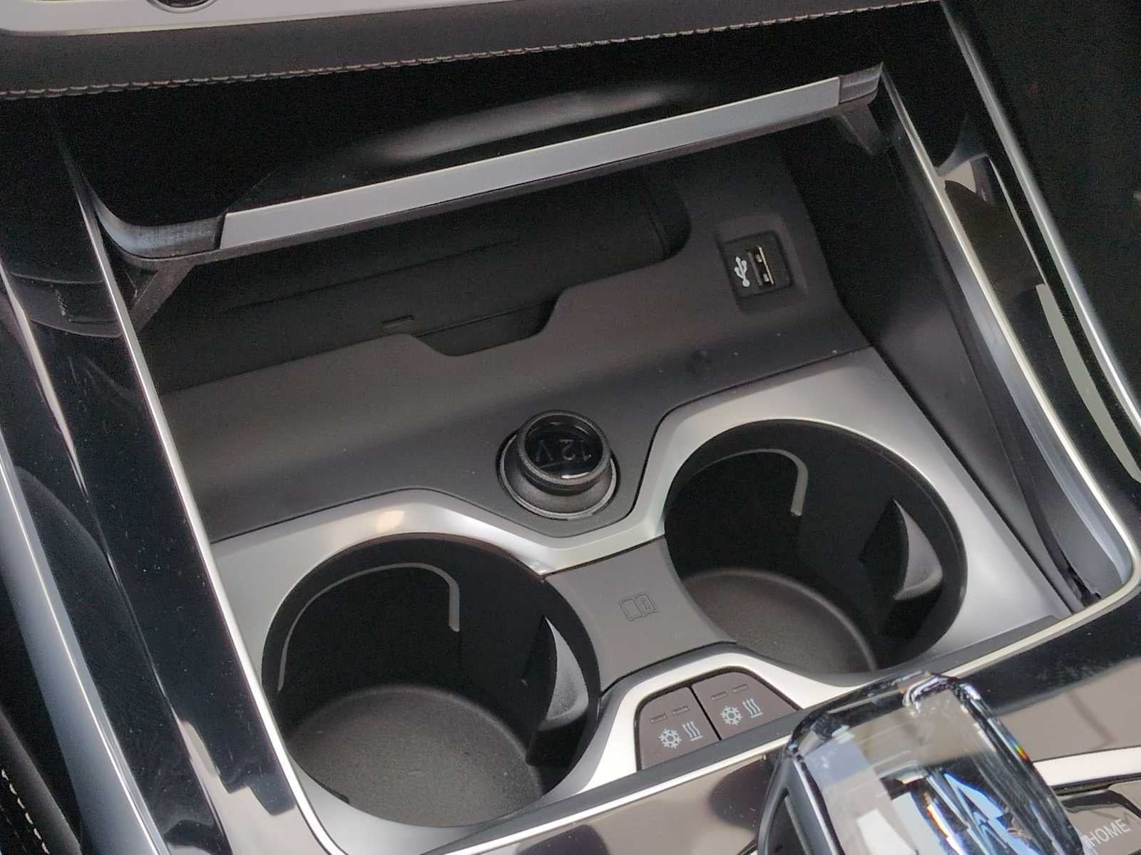 2026 BMW ALPINA XB7 ALPINA XB7