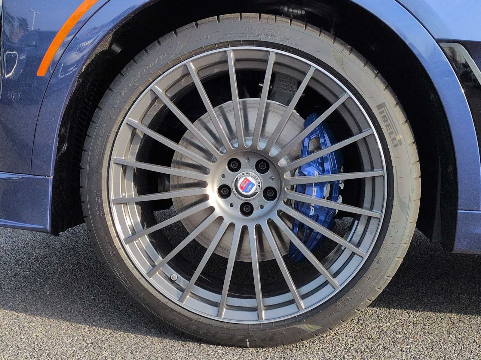 2026 BMW B7 ALPINA XB7