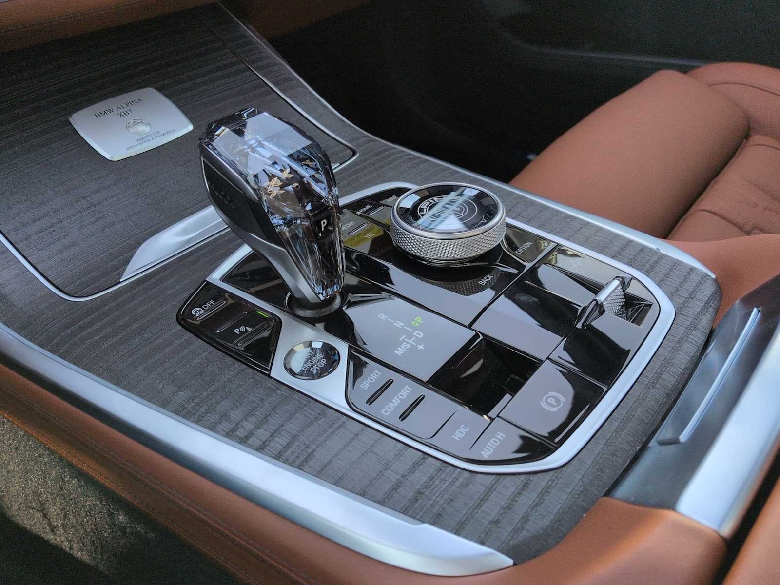 2026 BMW B7 ALPINA XB7