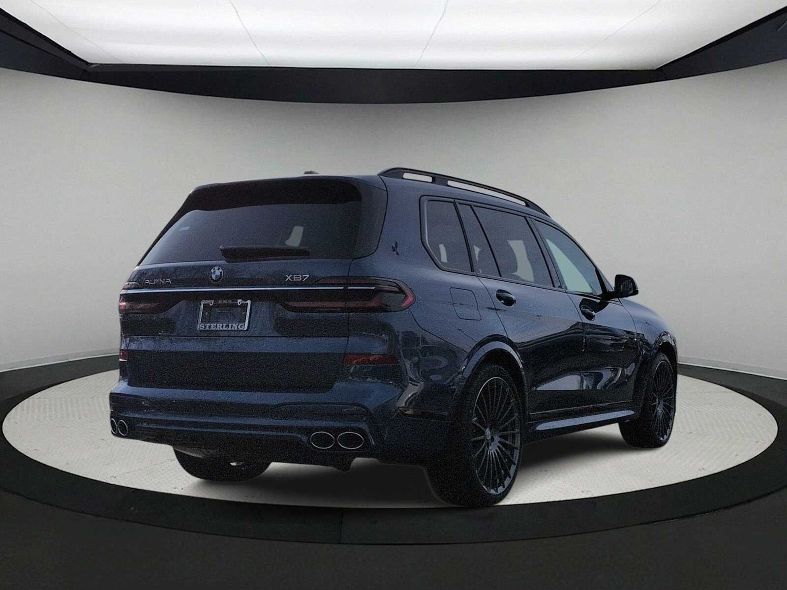 2026 BMW B7 ALPINA XB7