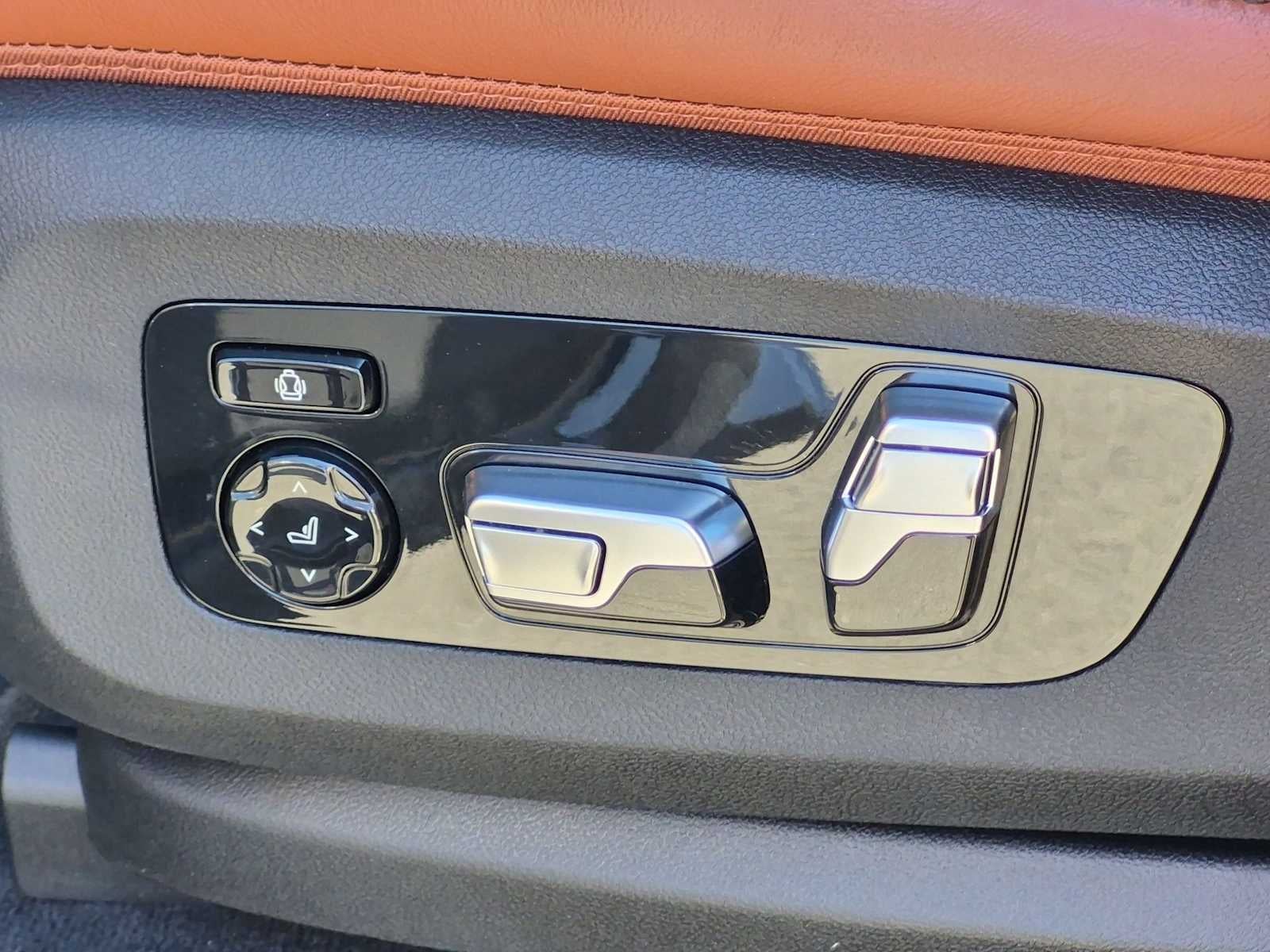 2024 BMW X7 ALPINA XB7