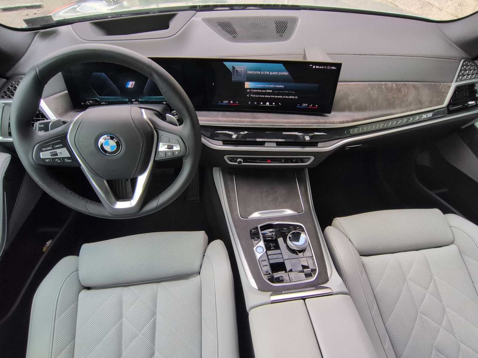 2025 BMW X5 xDrive50e