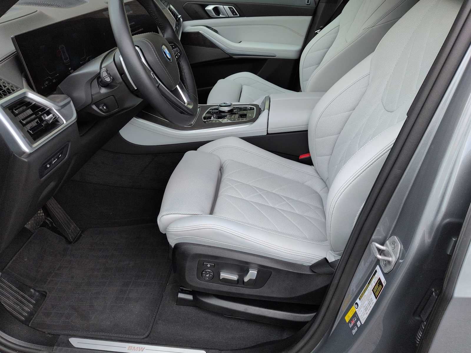 2025 BMW X5 xDrive50e