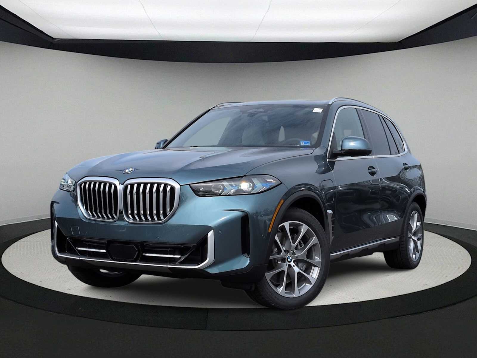 2026 BMW X5 xDrive50e xDrive50e