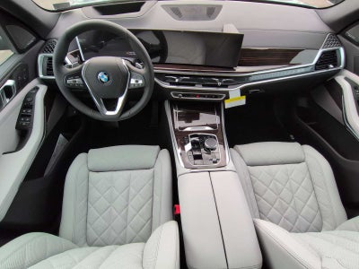 2026 BMW X5 xDrive50e xDrive50e