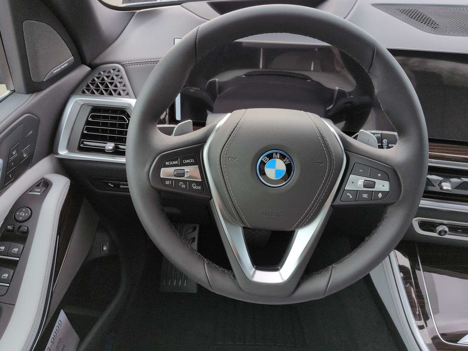 2026 BMW X5 xDrive50e xDrive50e