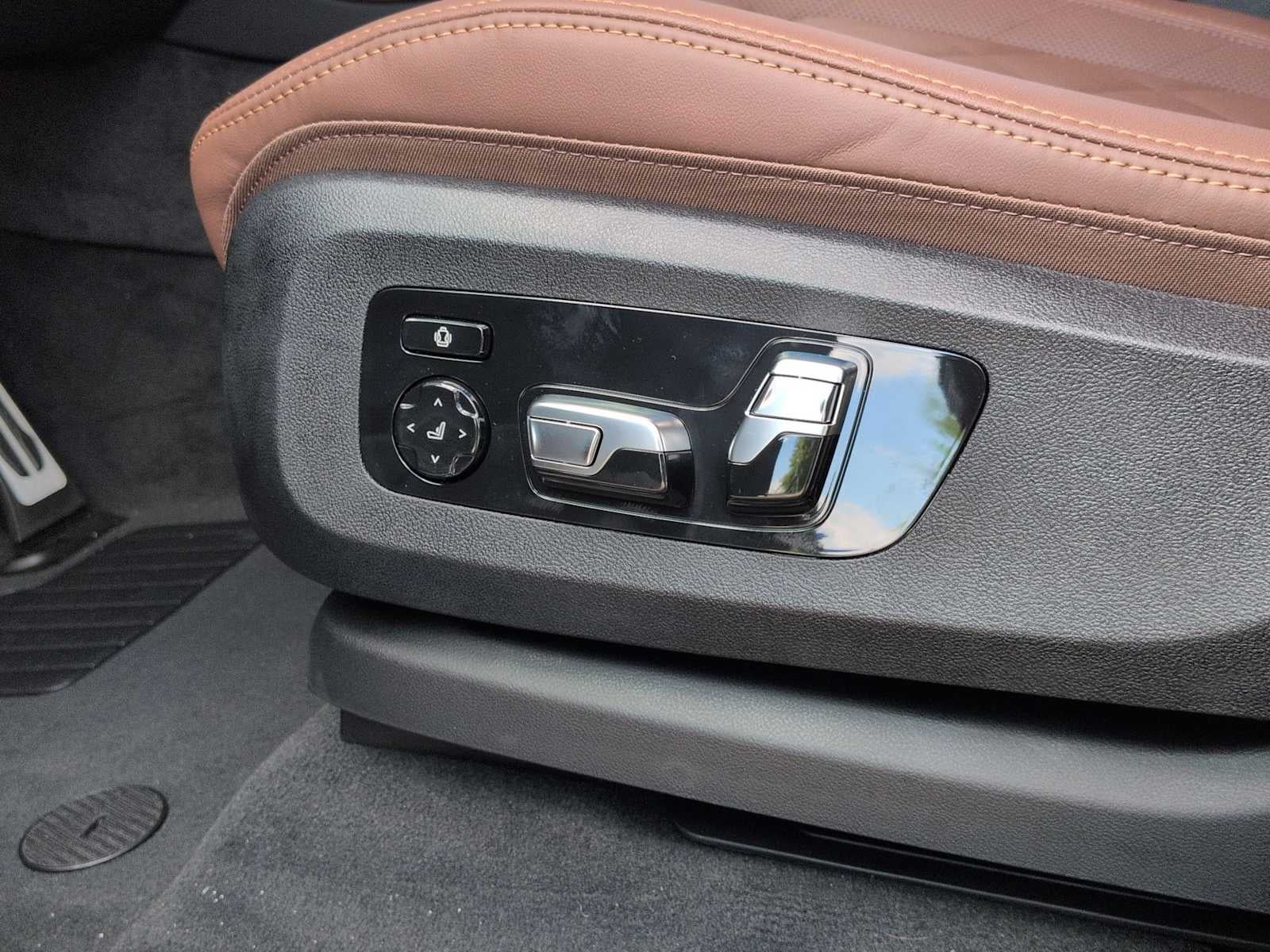 2026 BMW X5 xDrive50e xDrive50e