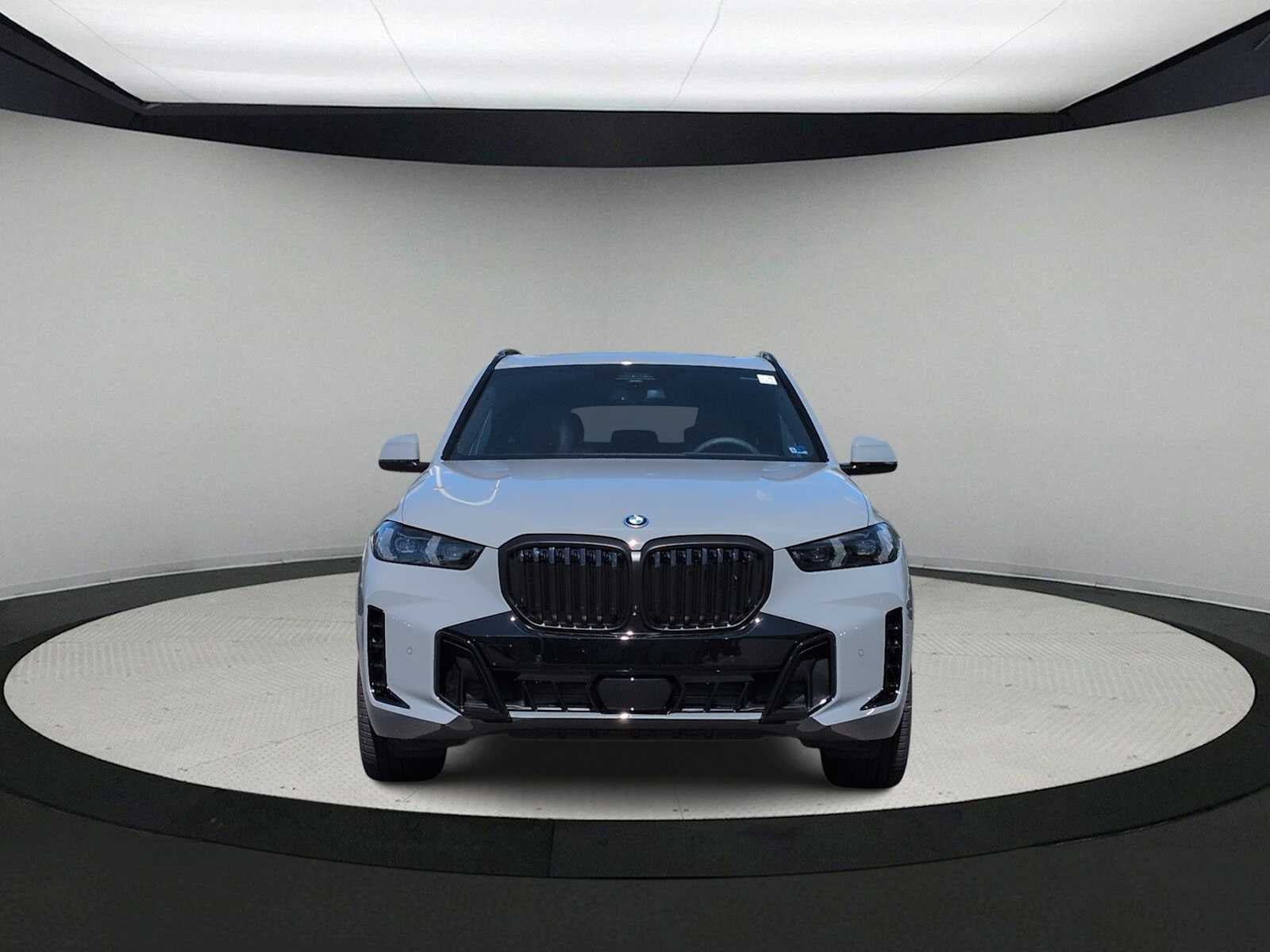 2026 BMW X5 xDrive50e xDrive50e