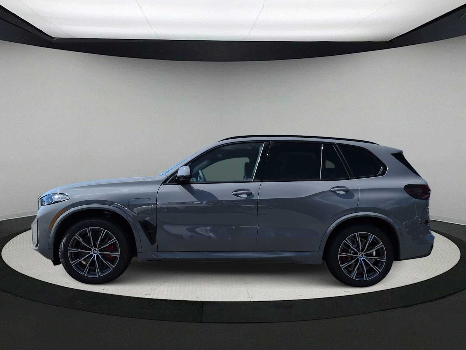 2026 BMW X5 xDrive50e xDrive50e