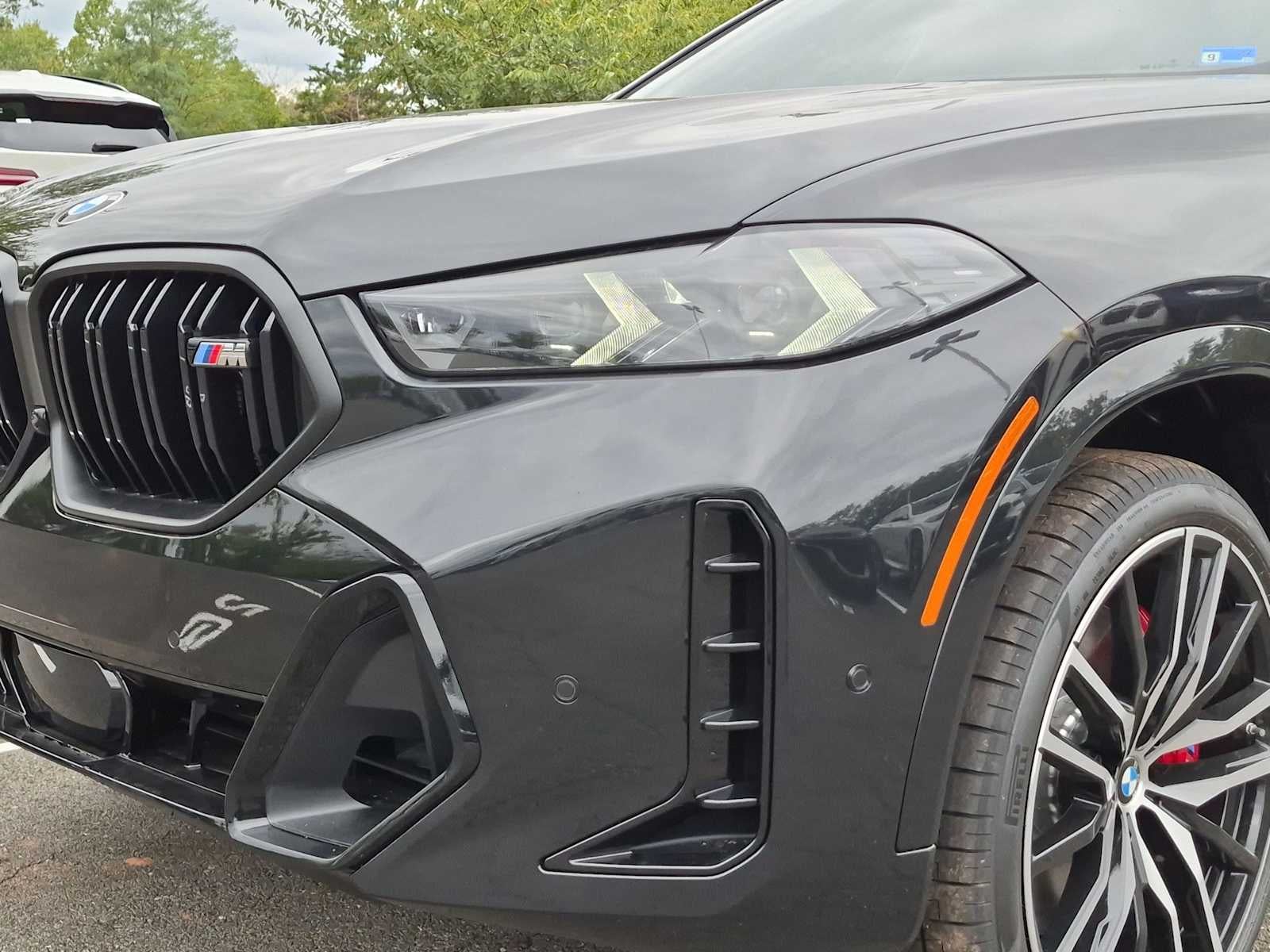 2027 BMW X6 M60i