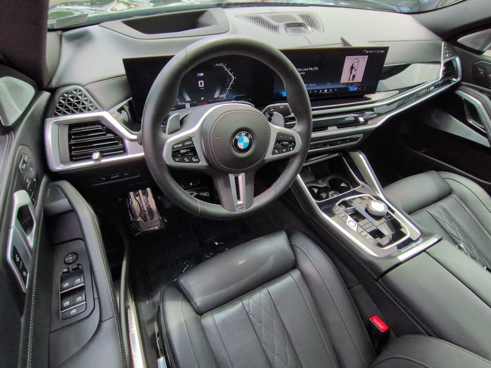 2025 BMW X6 M60i M60i