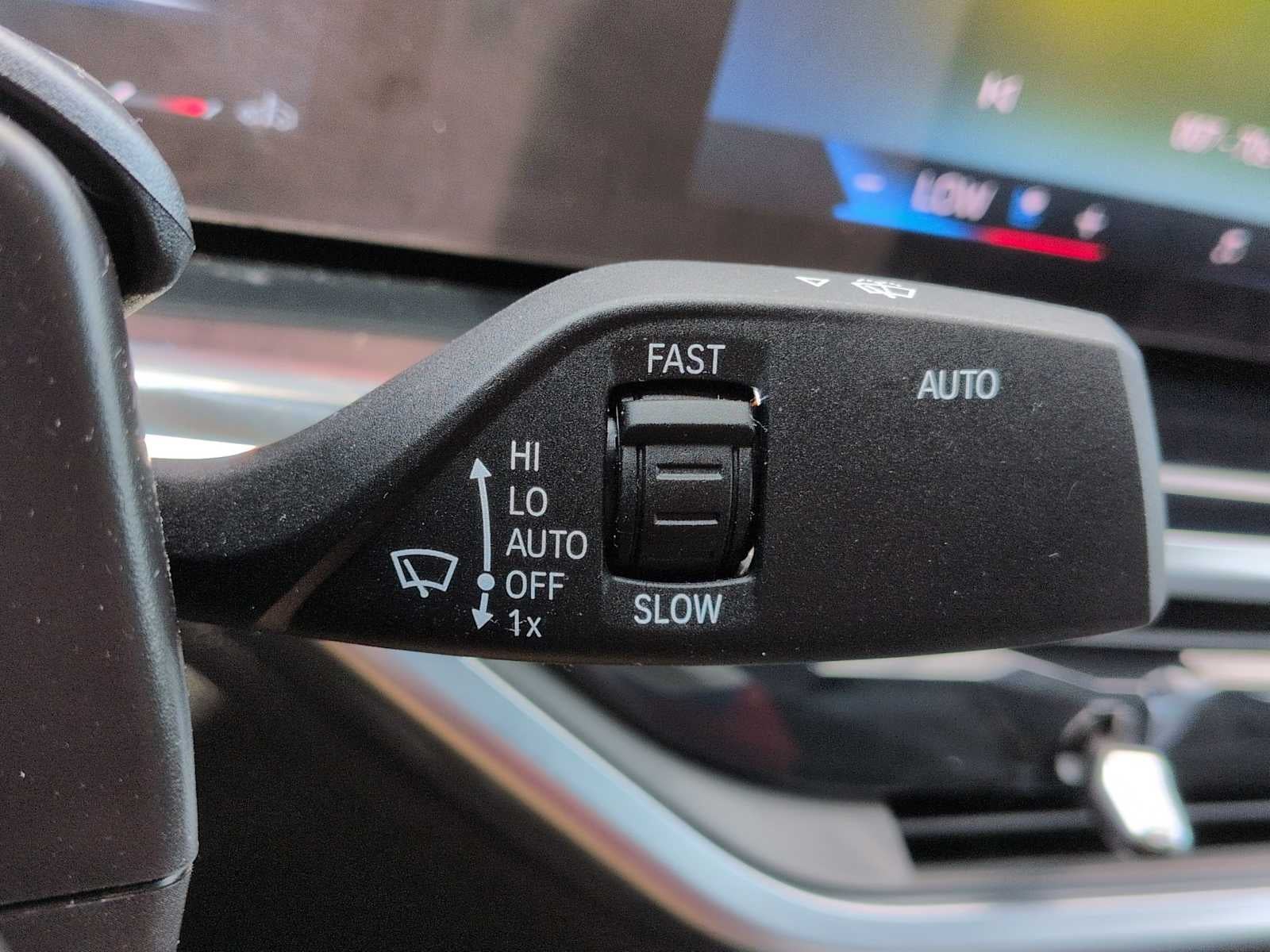 2025 BMW X6 M60i M60i