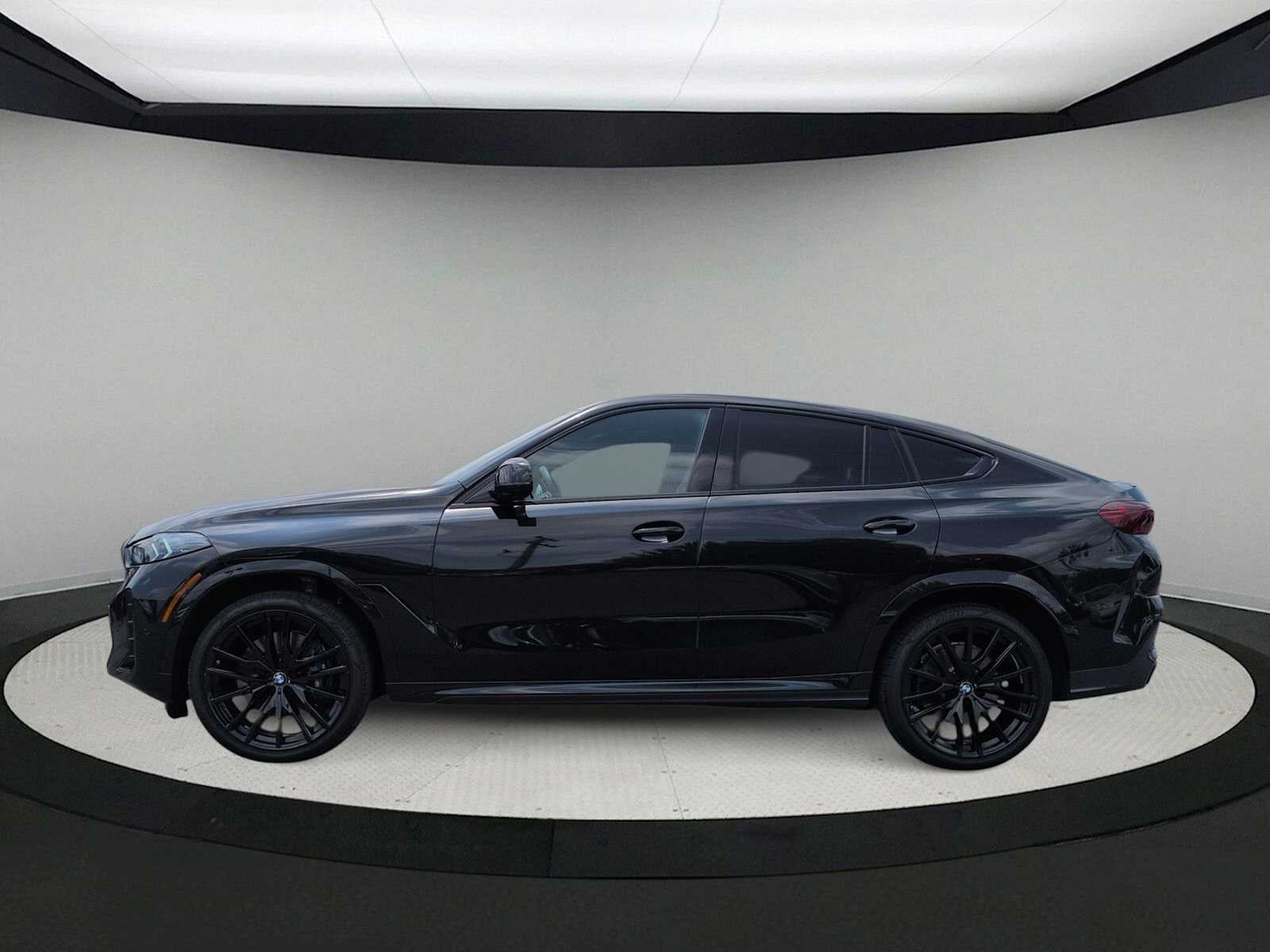 2025 BMW X6 M60i M60i