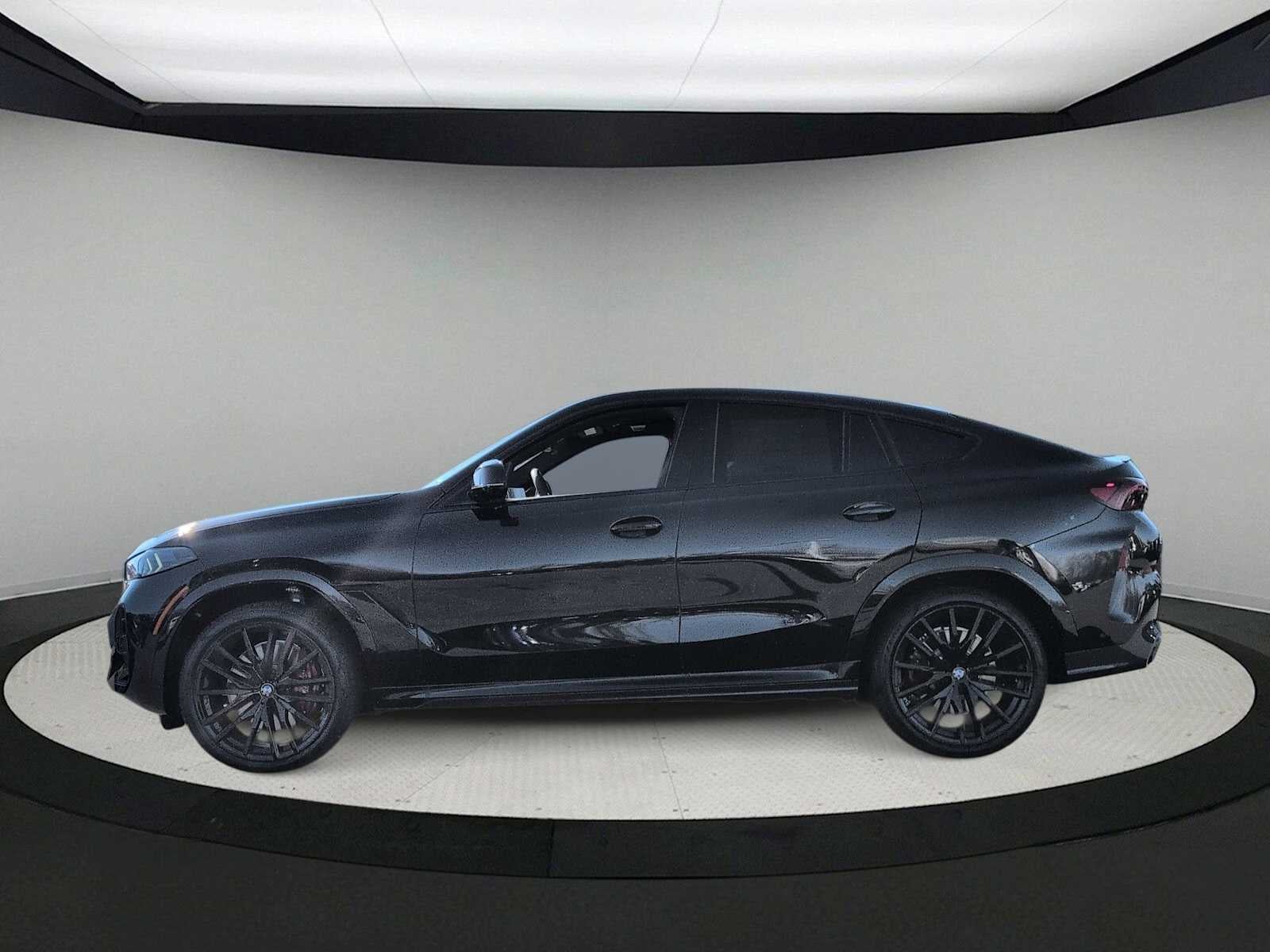 2026 BMW X6 M60i