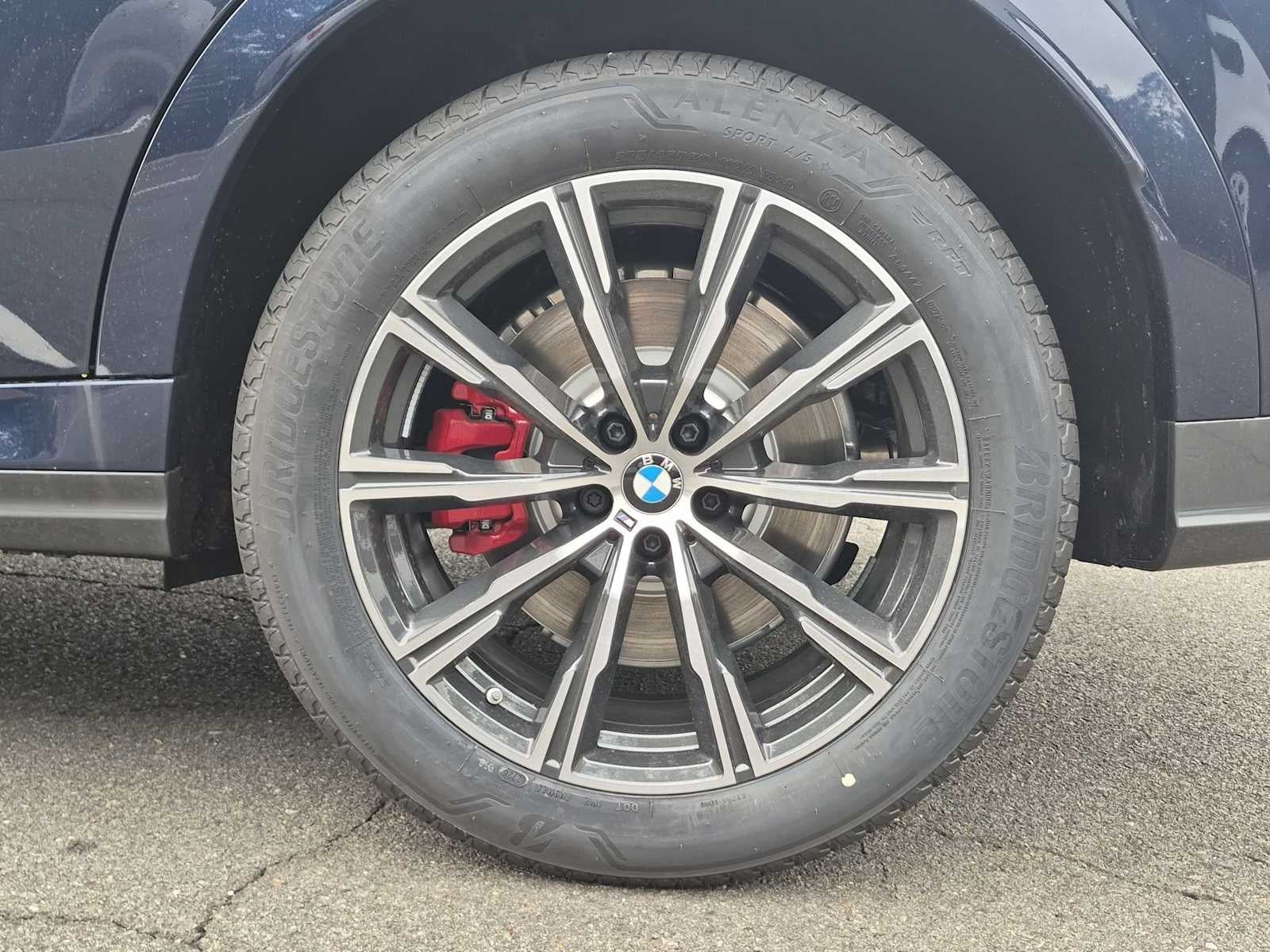 2027 BMW X6 M60i
