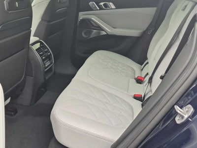 2027 BMW X6 M60i
