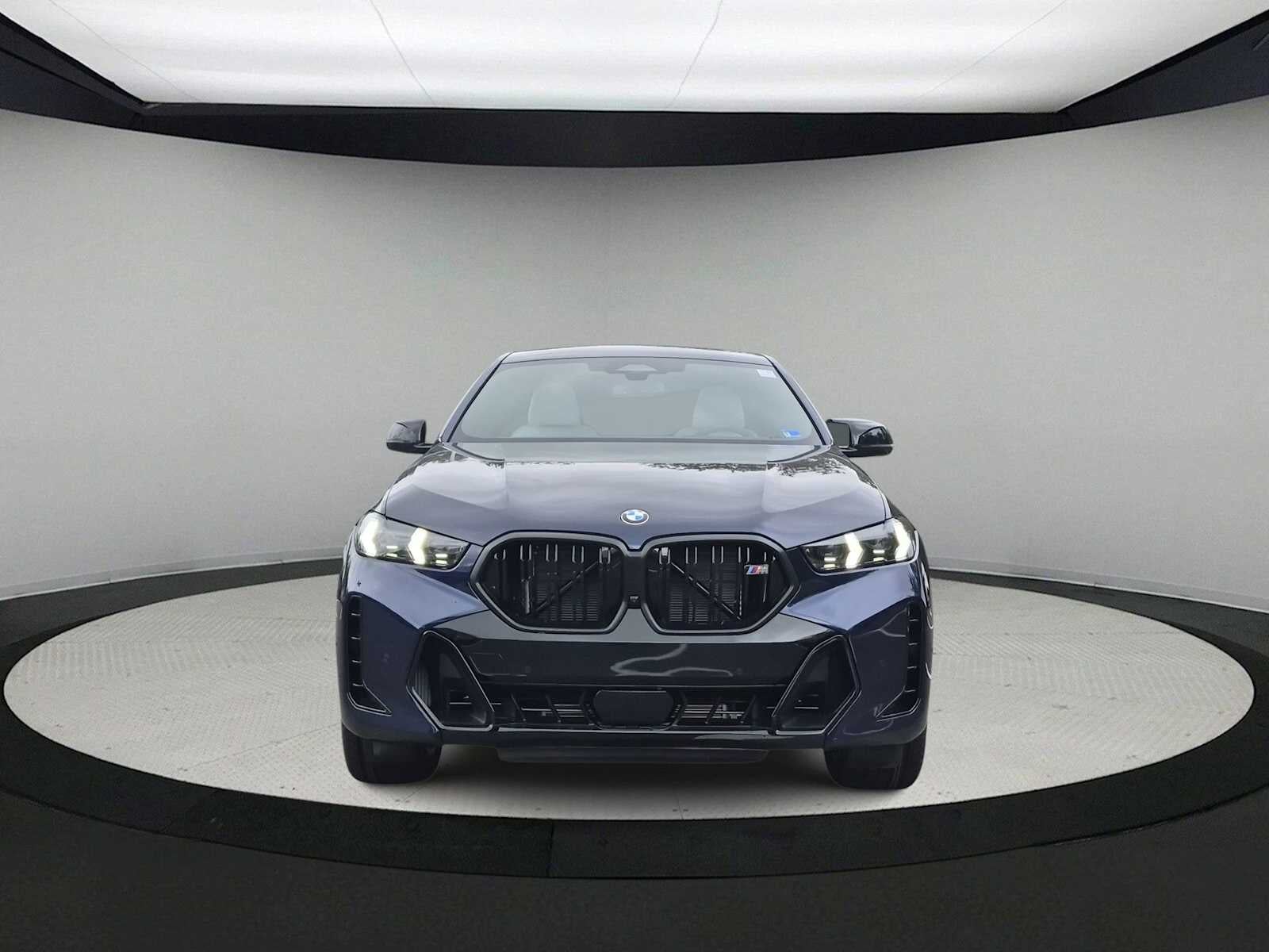 2027 BMW X6 M60i