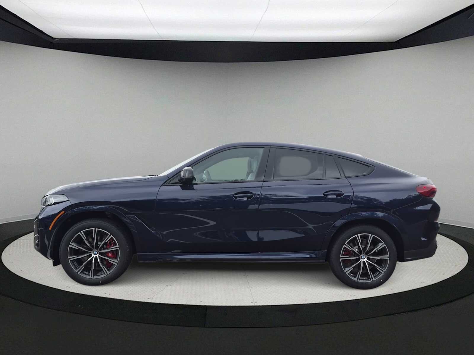 2027 BMW X6 M60i